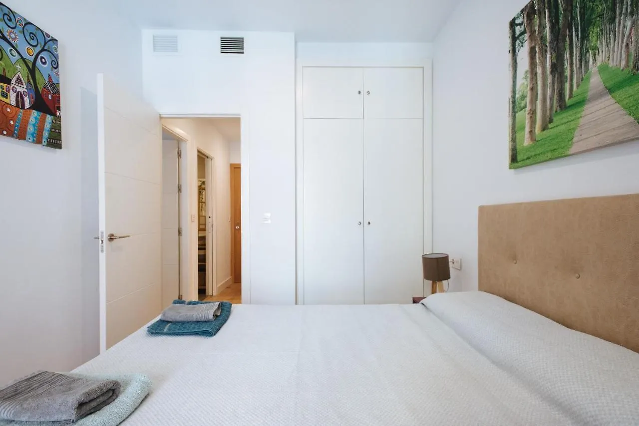 Apartamento Estelar Con Piscina Y Garaje Nervion Apartment Seville Spain