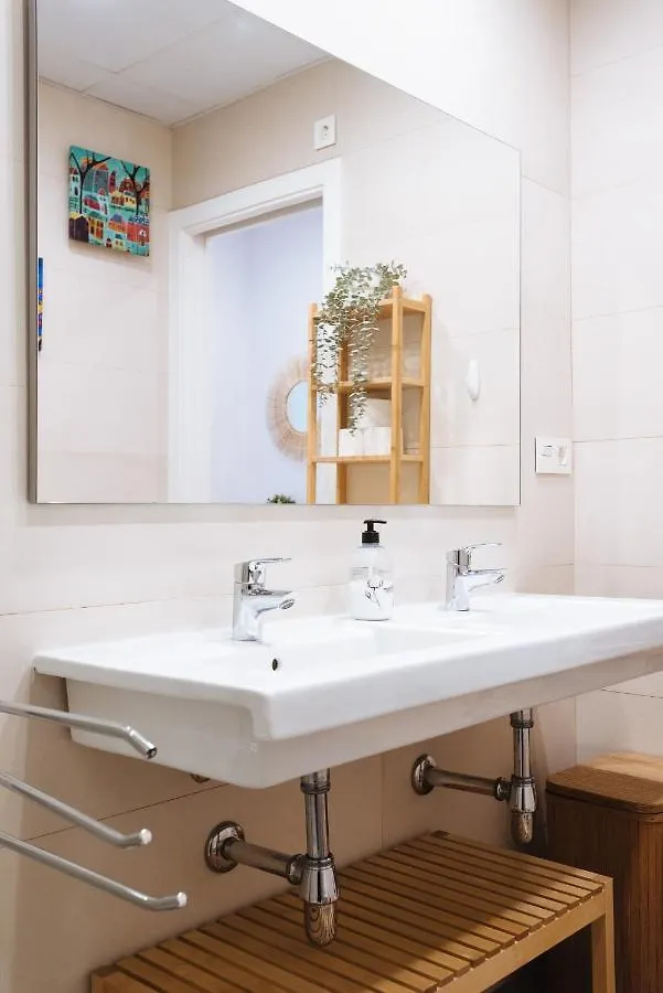 Apartamento Estelar Con Piscina Y Garaje Nervion Apartment Seville Spain