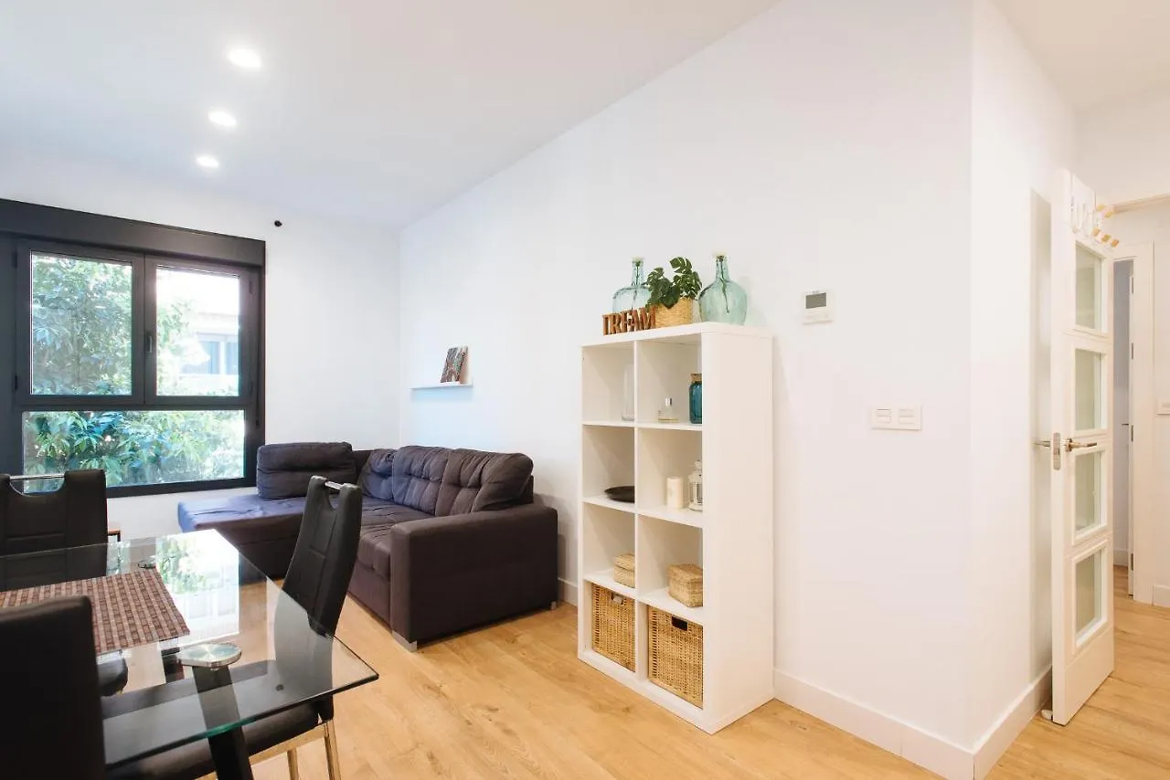 Apartamento Estelar Con Piscina Y Garaje Nervion Apartment Seville Spain