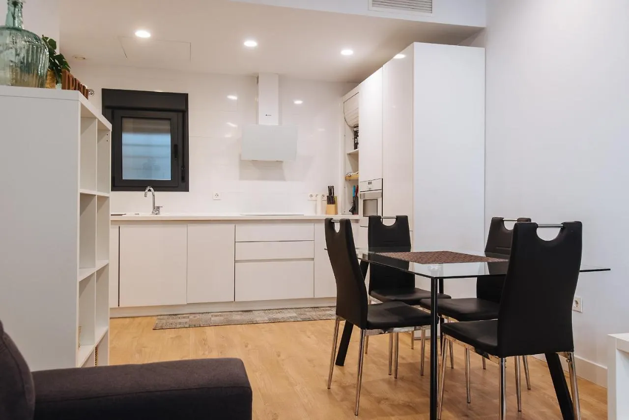 Apartamento Estelar Con Piscina Y Garaje Nervion Apartment Seville 0*,  Spain